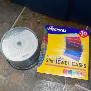 Memorex Multi color Slim Jewel Cases+Memorex 4.7Gb/16x DVD-R 50-Pack Spindle